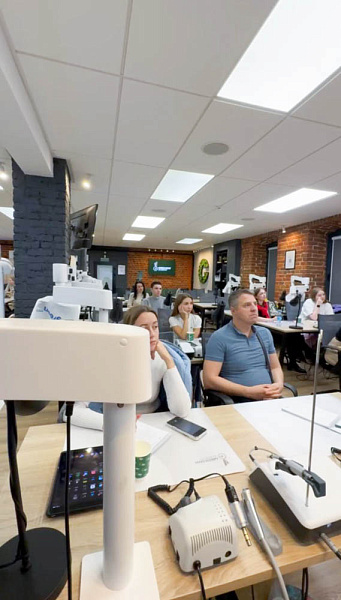 WhatsApp Image 2025-10-21 at 11.05.12 (2).jpg