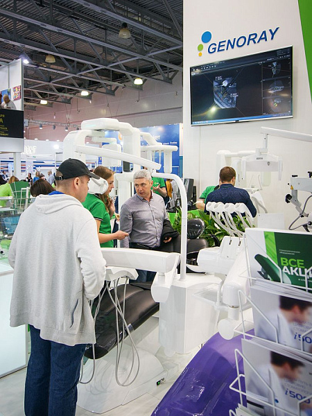 Стенд компании GREEN DENT на выставке Дентал Салон 2019_010.jpg